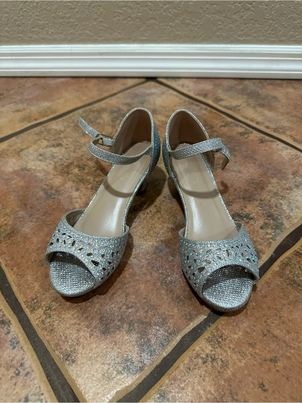 Girls Silver Glitter Dress Heels | Size 13